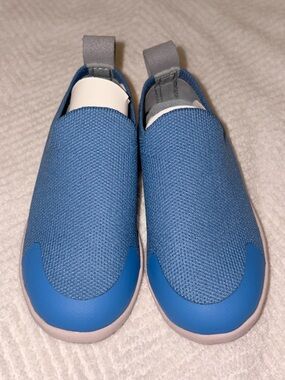 Kids Slip-On Breathable Sneakers in Denim Blue